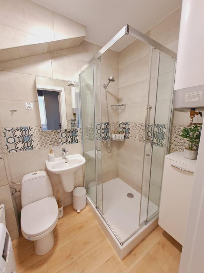 Limanowa Sunriser Apartment Bagian luar foto