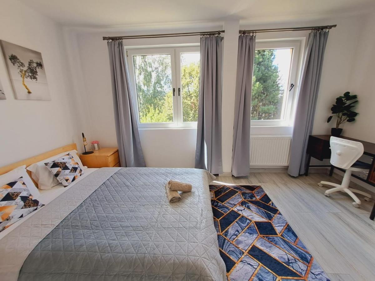 Limanowa Sunriser Apartment Bagian luar foto